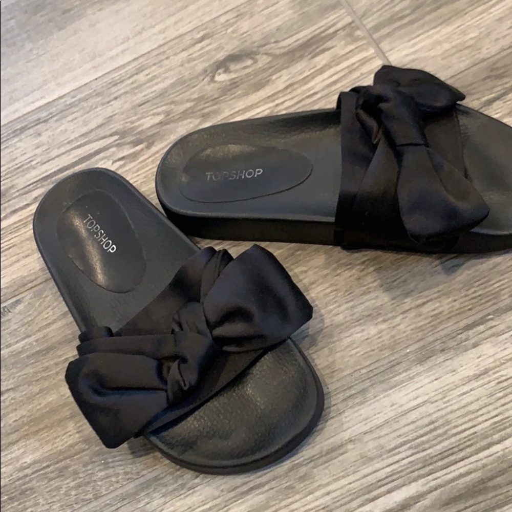 TopShop Slides 🖤 - Picture 2 of 4